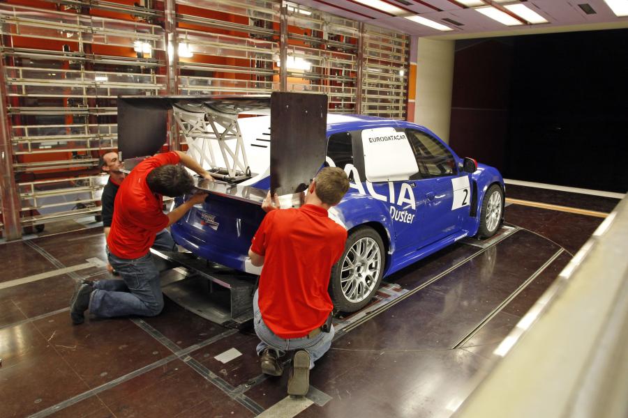 Детали создания Dacia Duster No Limit Pikes Peak 2011 года  (фото 40 из 62)
